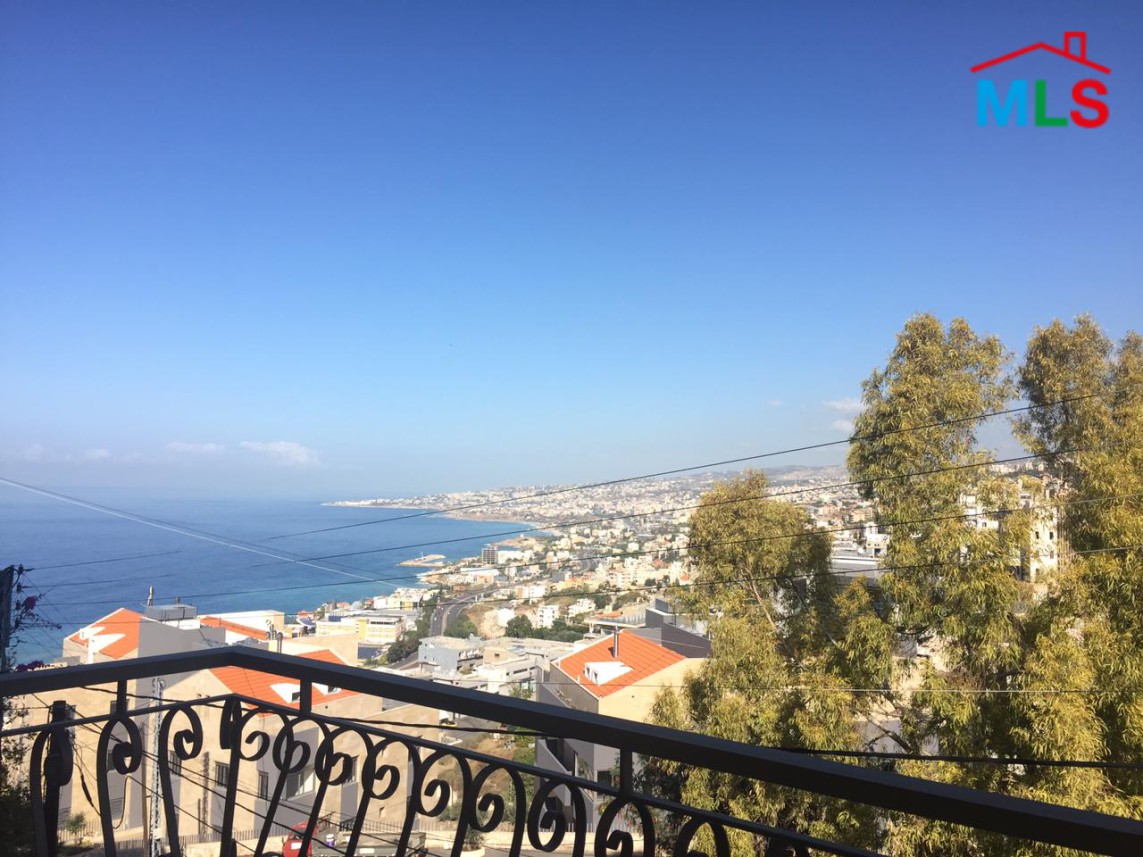 Apartment in Nahr Ibrahim for Sale with Amazing View