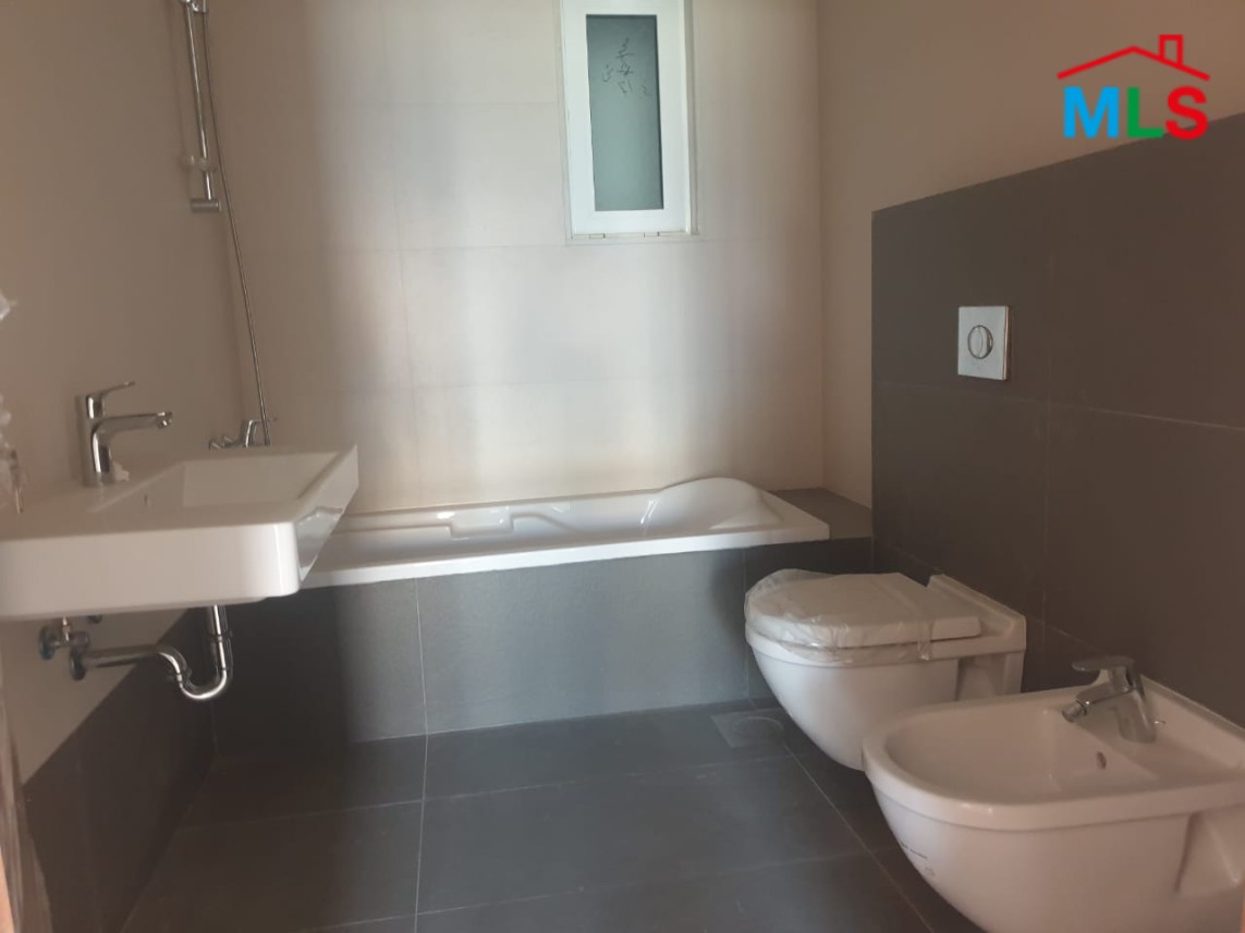 Spacious Luxurious Apartment For Sale in Baabda