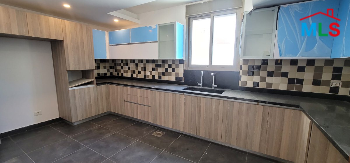 Super Deluxe Apartment with Terrace for Sale in Sahel Alma