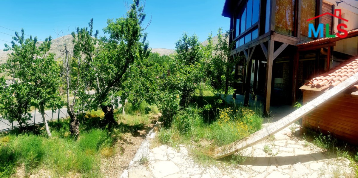 Stand Alone Chalet for Sale in San Antonio