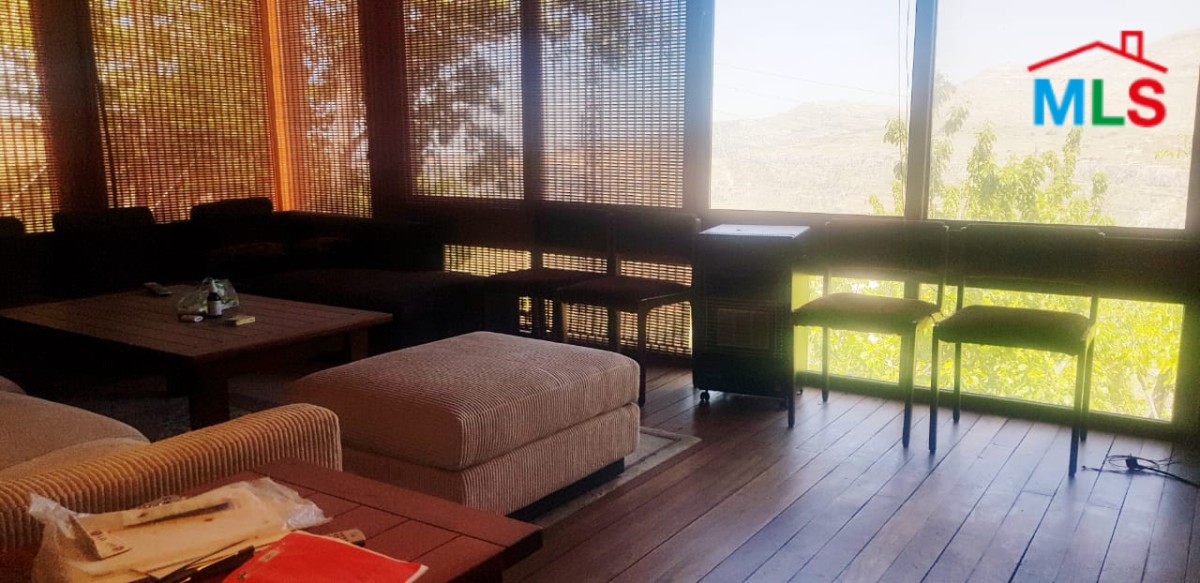 Stand Alone Chalet for Sale in San Antonio