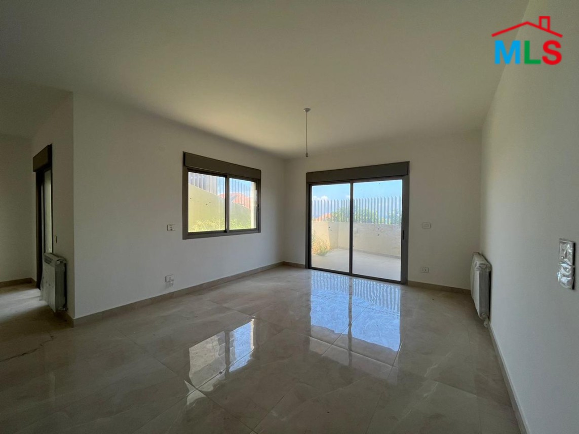 High-End Apartment for Sale in Haret Sakhr with Big Terrace
