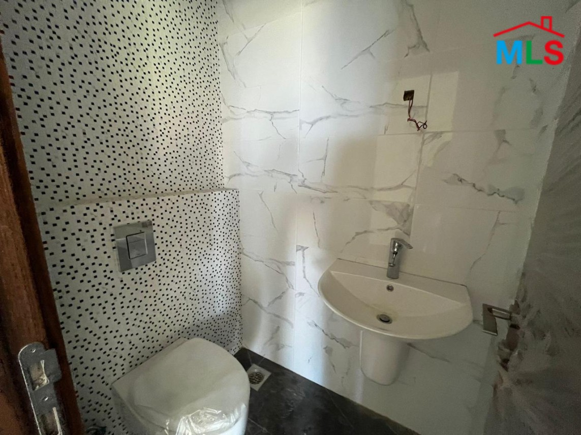 High-End Apartment for Sale in Haret Sakhr with Big Terrace