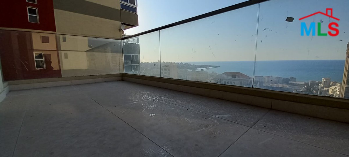 High-End Apartment for Sale in Haret Sakhr with an open Sea View
