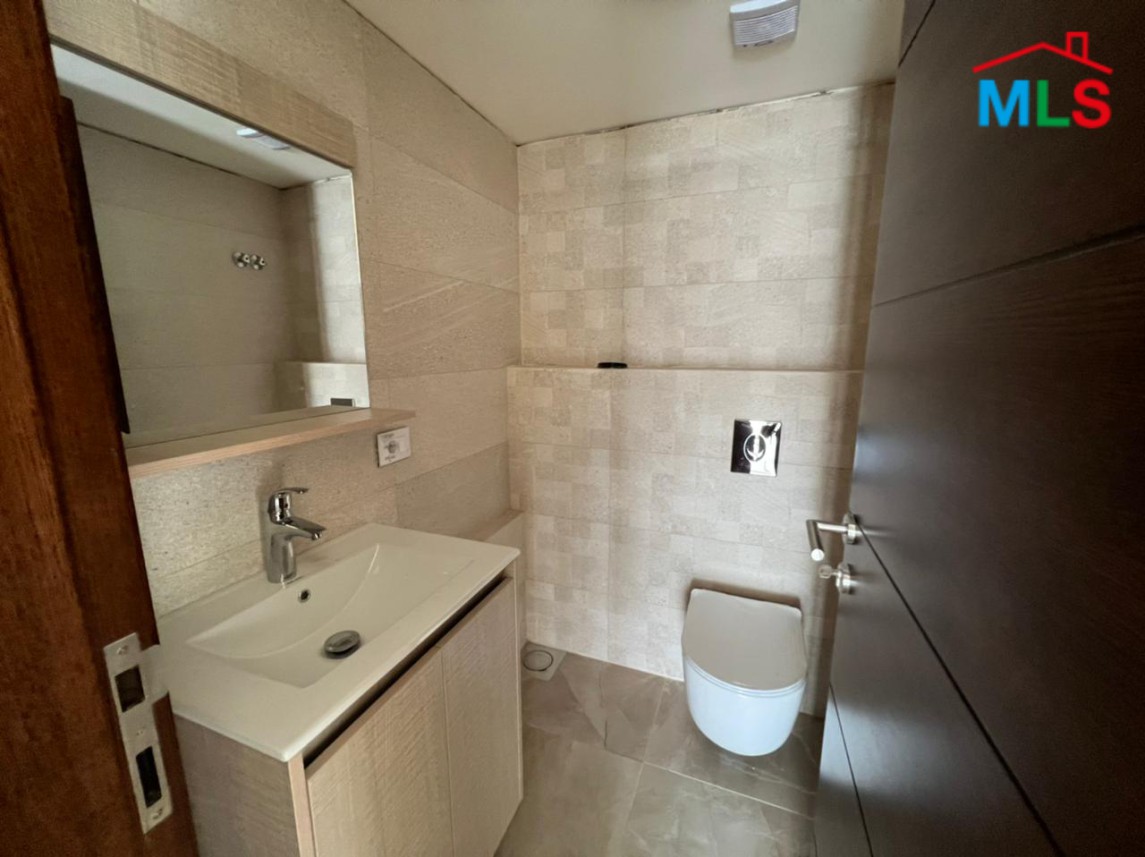 Apartment for Sale in Fidar with an Amazing View