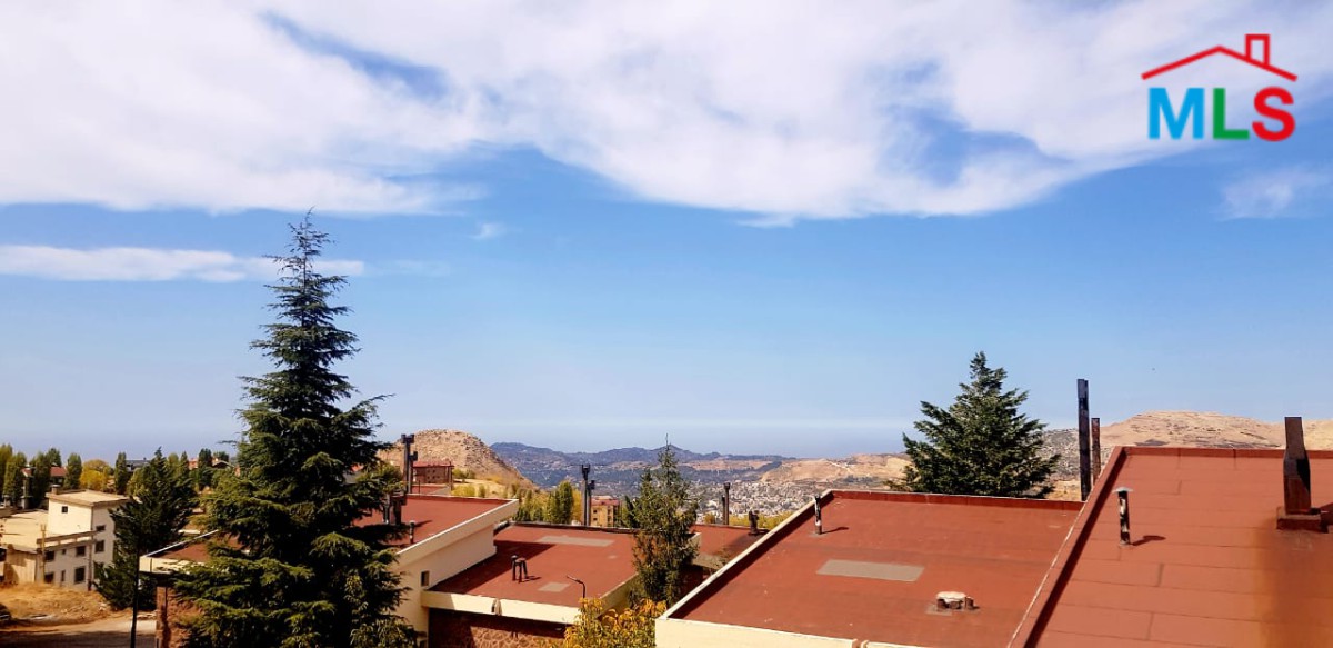 Chalet for Sale in San Antonio, Ouyoun Al Simen