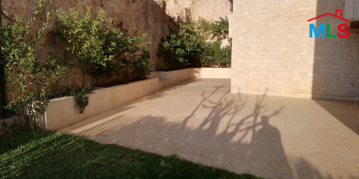 Spacious & Deluxe Apartment For Sale in a Classy Area of Bsalim