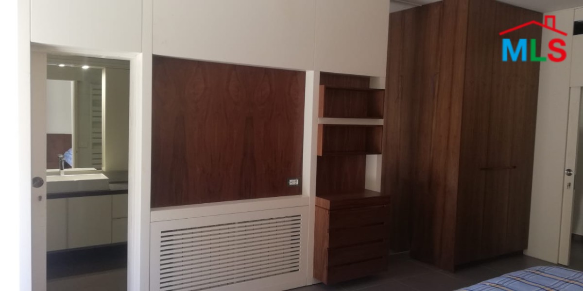 Spacious & Deluxe Apartment For Sale in a Classy Area of Bsalim