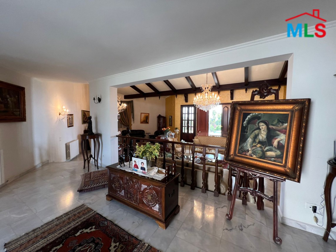 Villa With A Big Garden for Sale in Gherfine, Aamchit