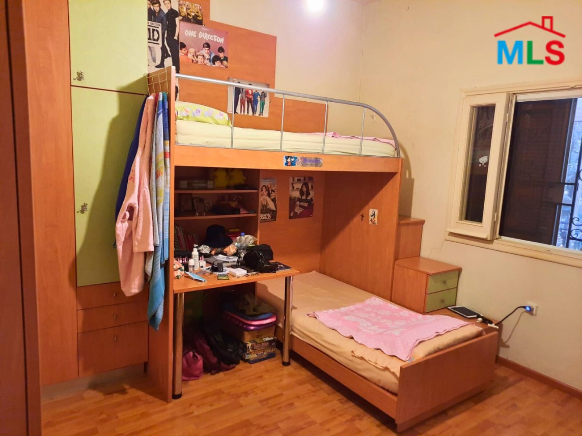 Apartment with Garden for Sale in Ballouneh