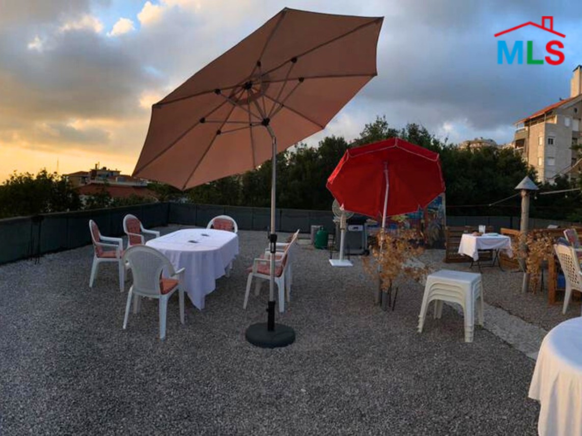 Apartment with Garden for Sale in Ballouneh