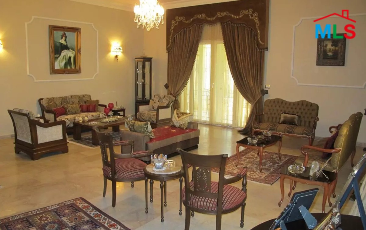 Super Deluxe Villa for Sale in a Private Zone of Aamchit