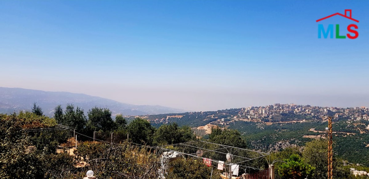 Land for Sale in Kfarzebian