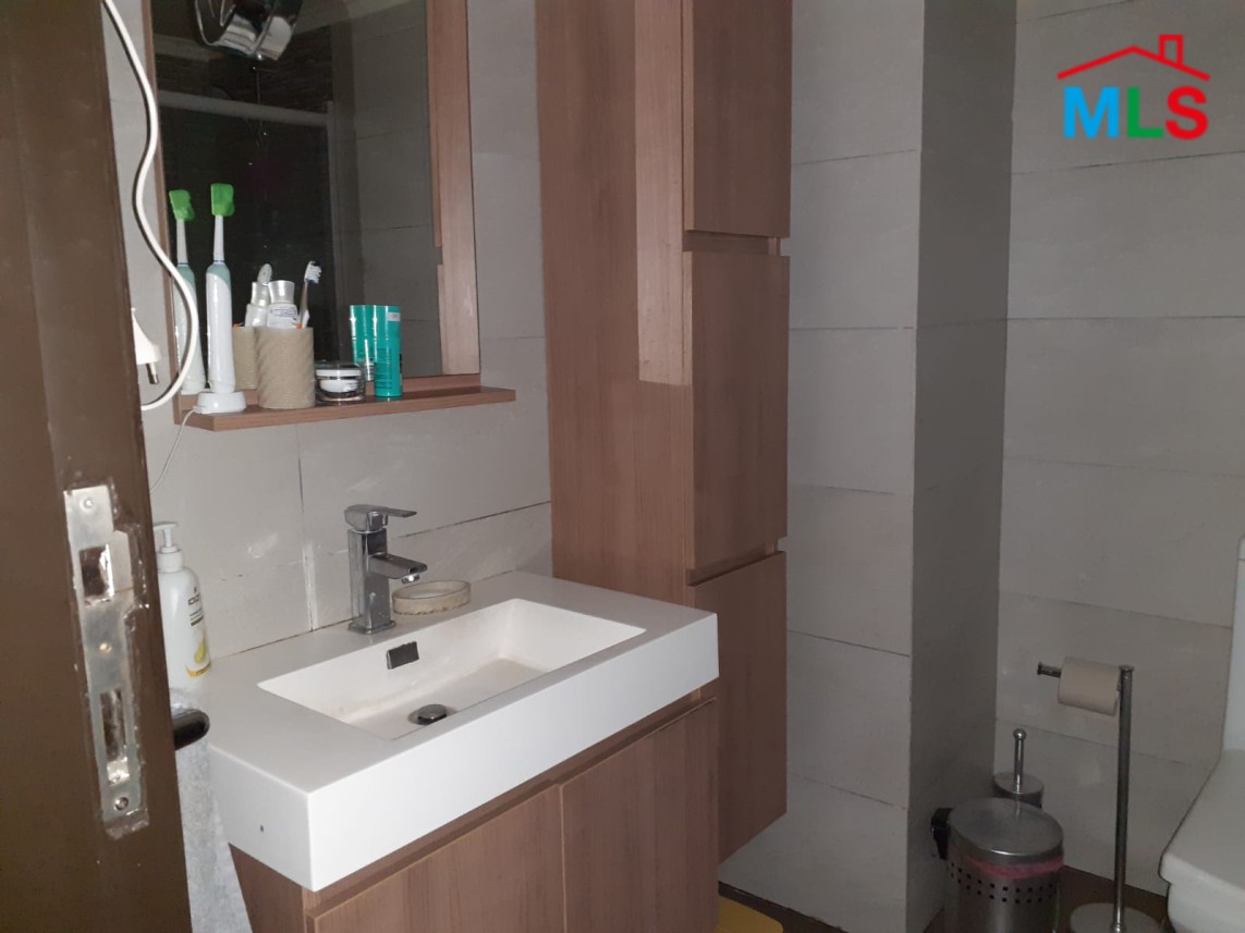 Furnished Apartment for Sale in Tabarja