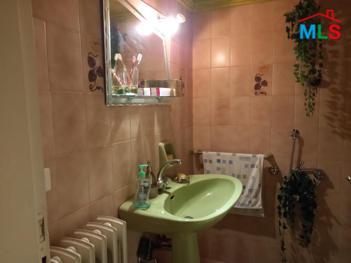 Fully Decorated & Furnished Apartment for Sale in Ajaltoun