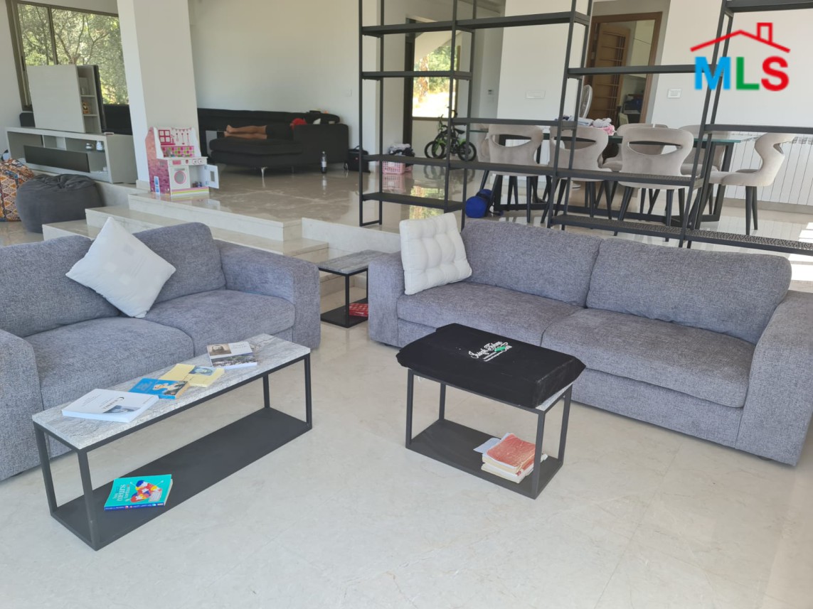 Furnished Villa with Garden for Sale in Aannaya