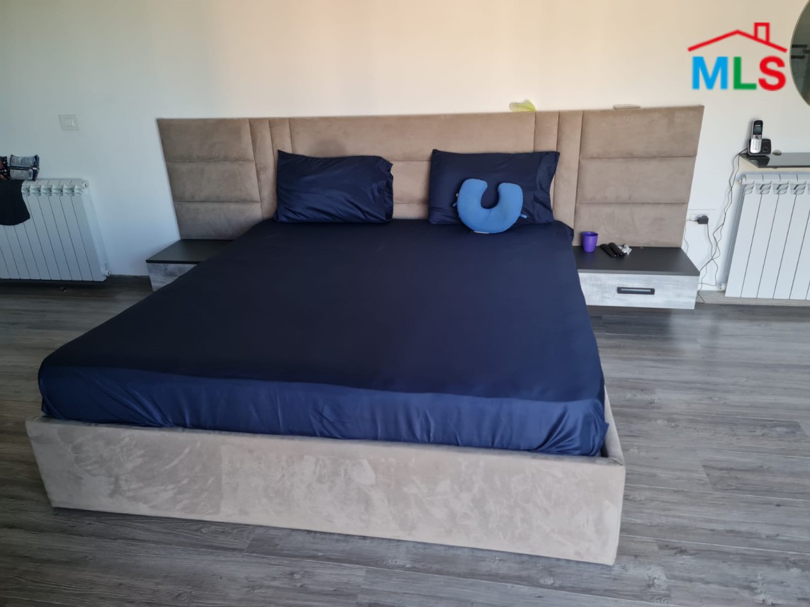 Furnished Villa with Garden for Sale in Aannaya