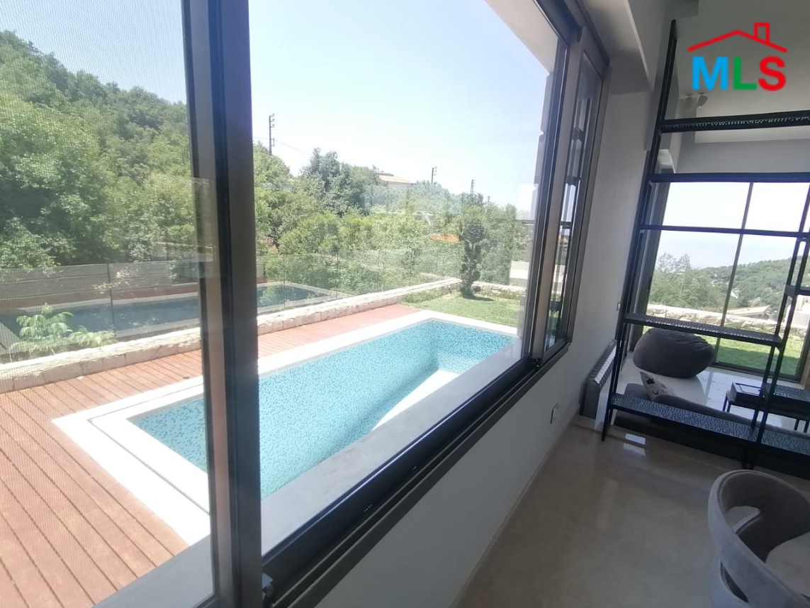 Furnished Villa with Garden for Sale in Aannaya