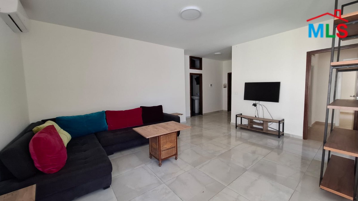 Unfurnished Apartment for Sale in Blat with Garden