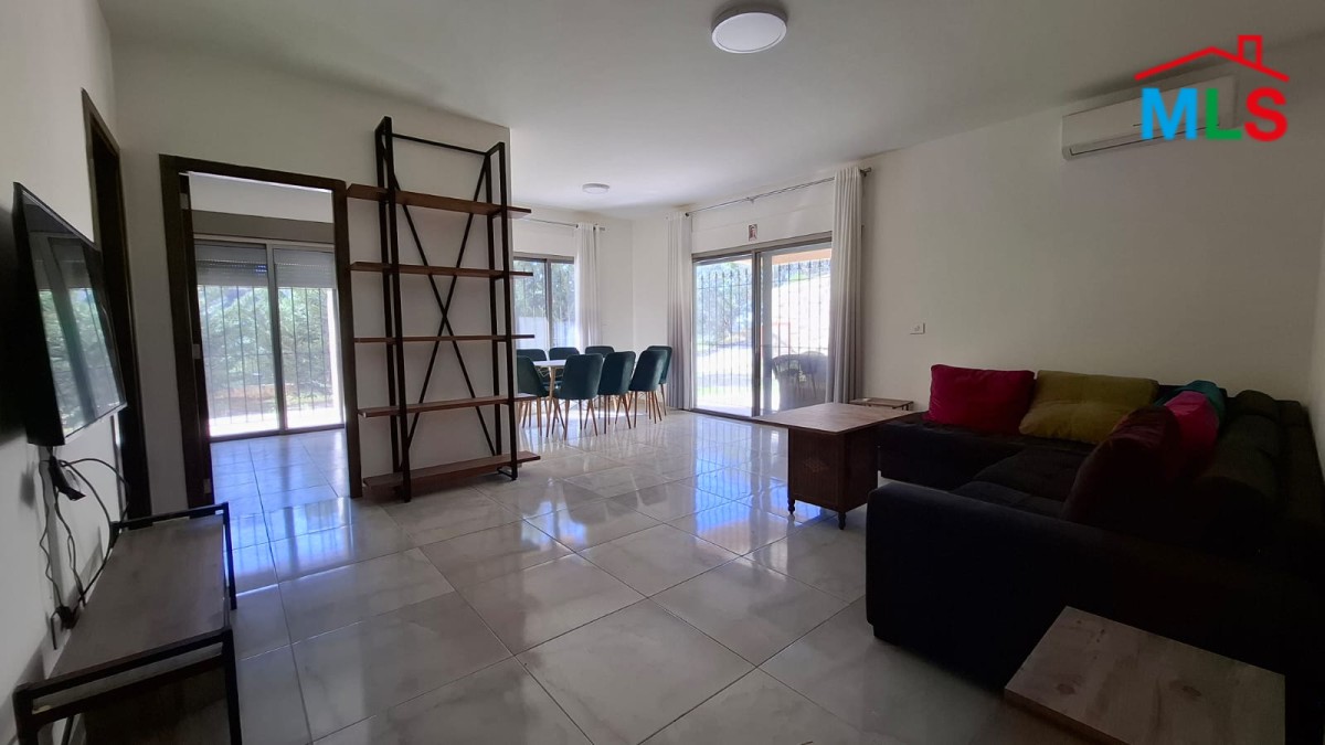 Unfurnished Apartment for Sale in Blat with Garden