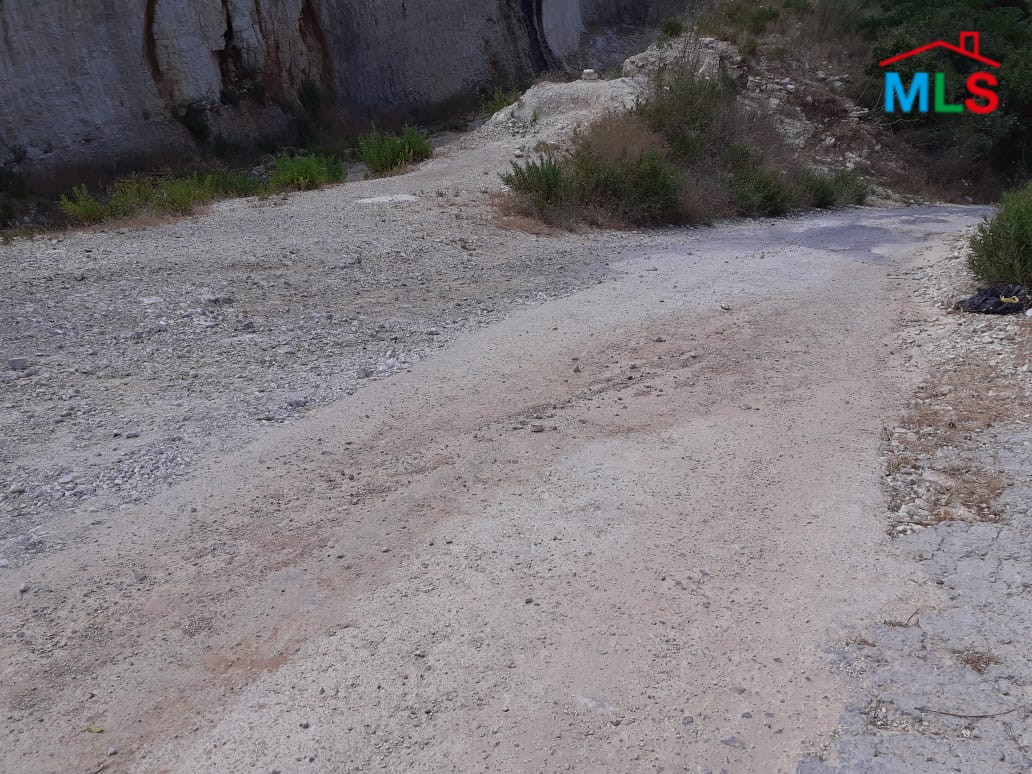Land for Sale in Okaybe