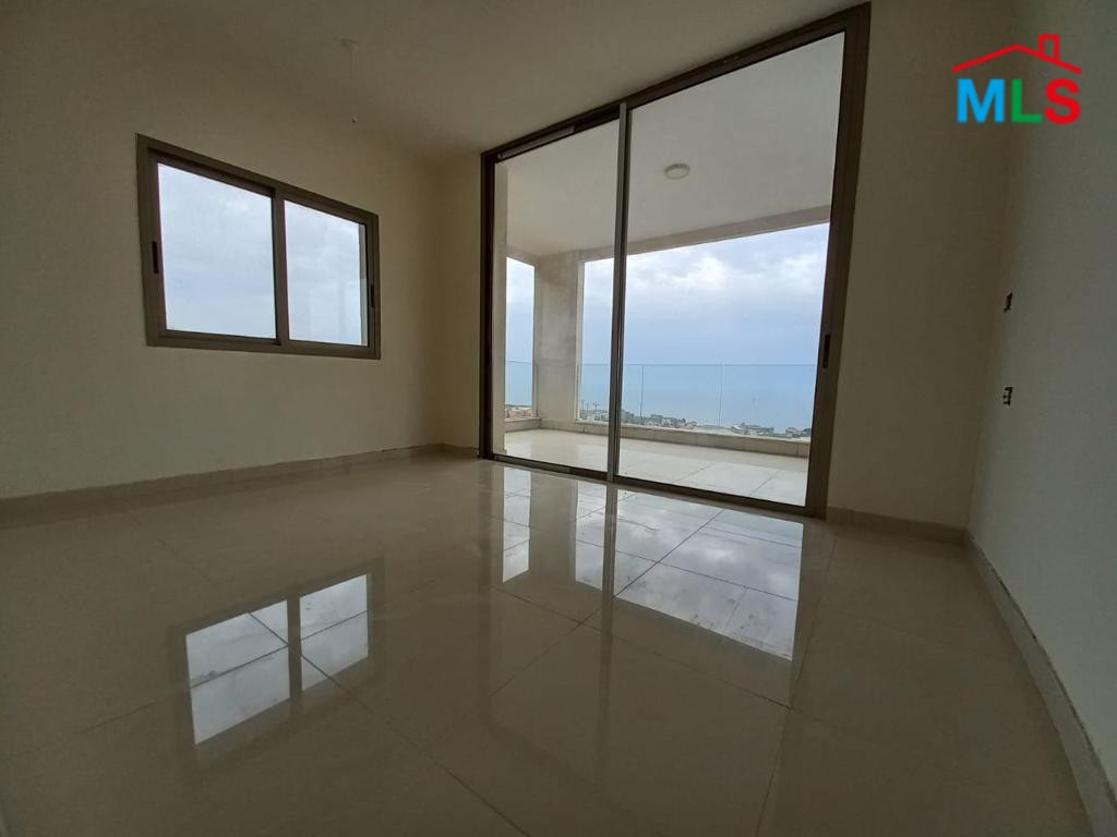 Apartment for Sale in Tabarja