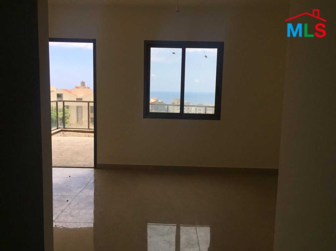 Apartment for Sale in Qartaboun With Terrace & Nice View