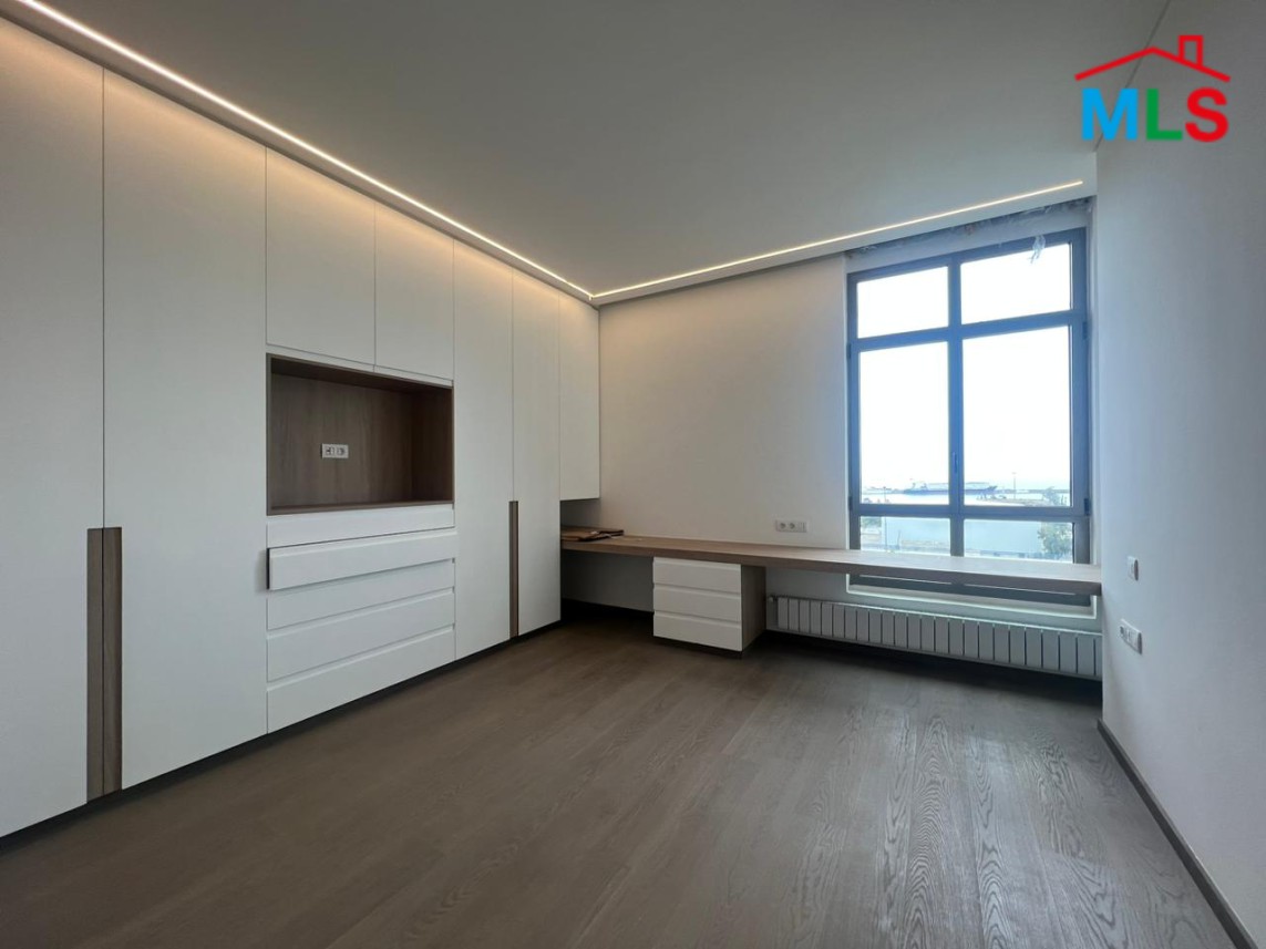 Apartment with Terrace for Sale in a Prime Location in Gemmayze