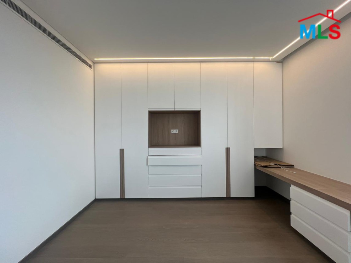 Apartment with Terrace for Sale in a Prime Location in Gemmayze