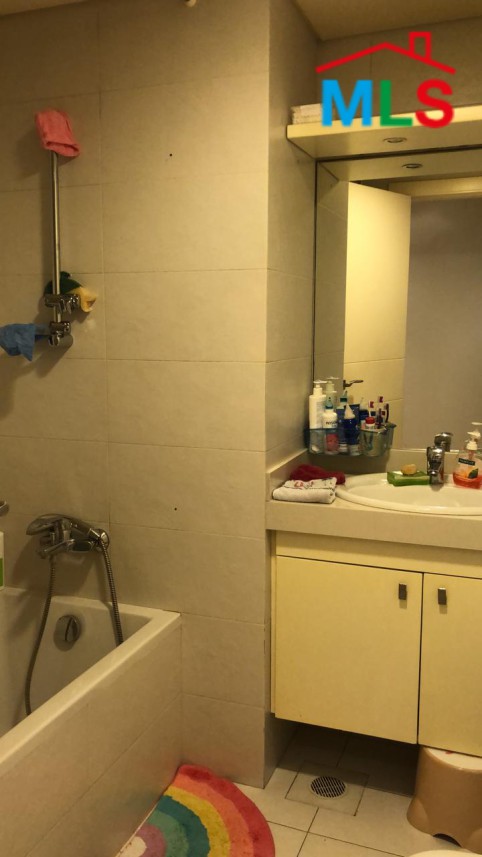 Hot Deal! 180 sqm Apartment for Sale in prime location of Mar Takla