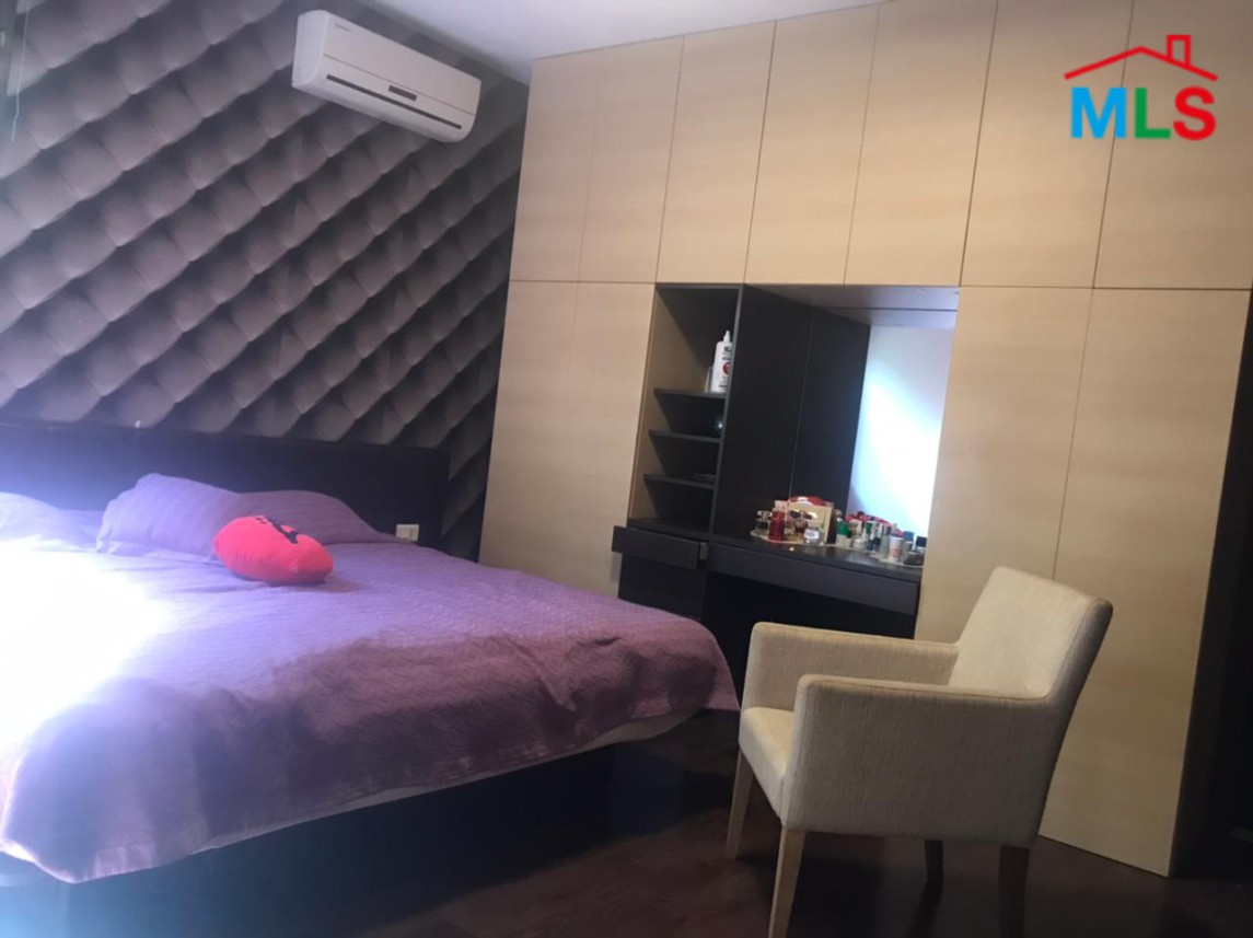 Apartment for Sale in Daychounieh, Mansourieh with Garden and Terrace