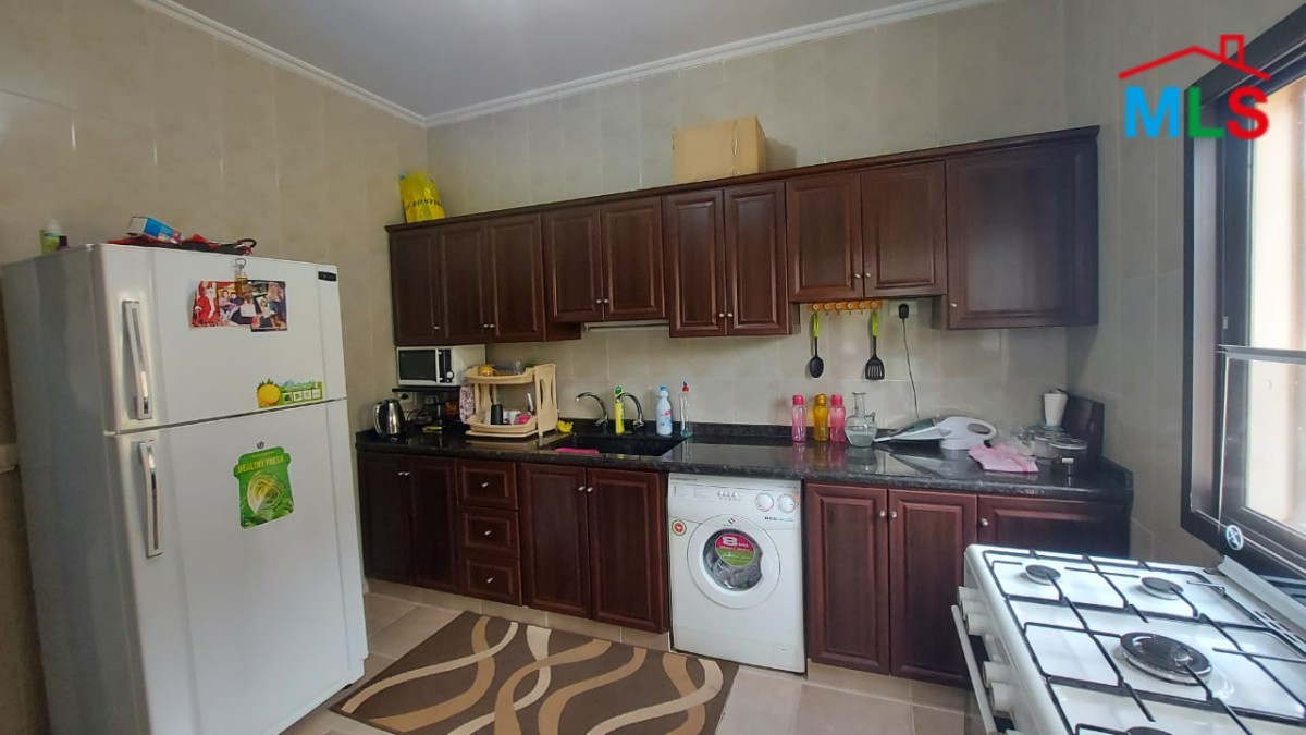 Apartment for Sale in Mastita with an Open Sea View
