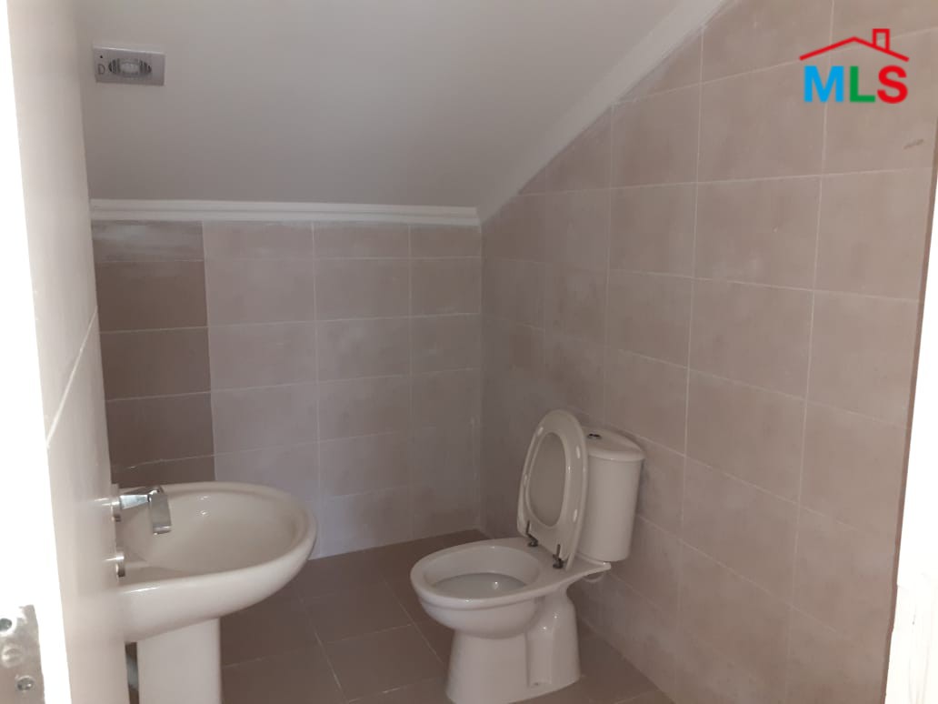 Duplex for Sale in Bouar with Sea View