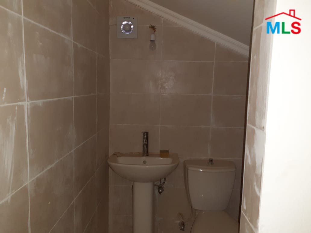 Duplex for Sale in Bouar with Sea View