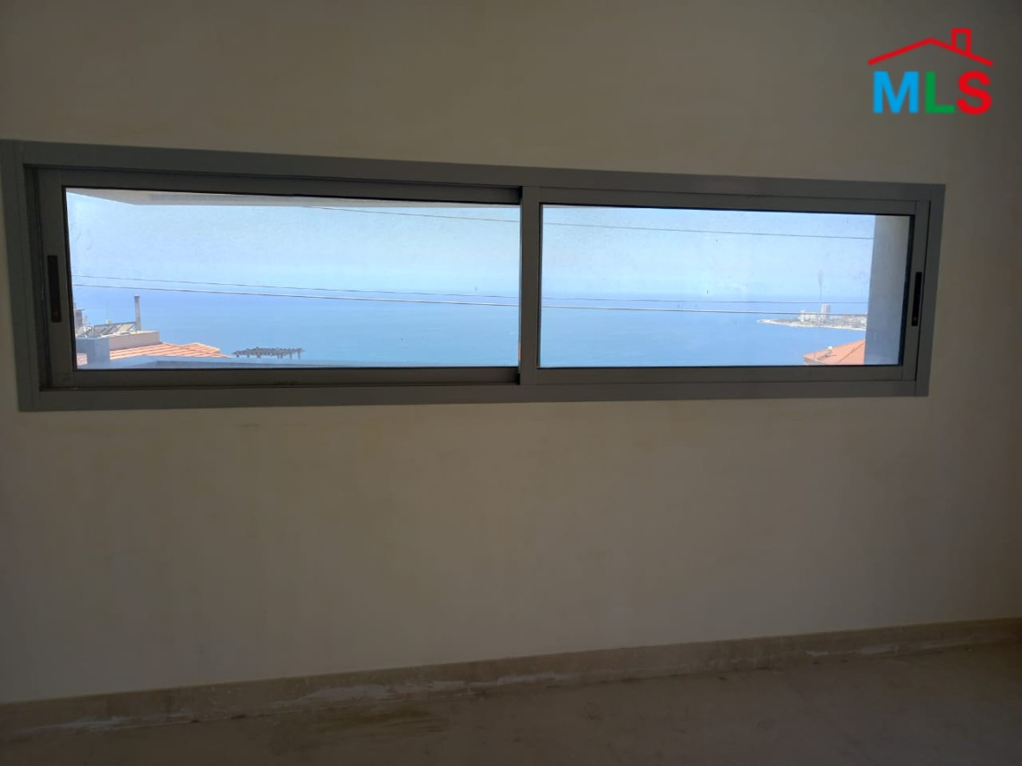 A Deluxe Duplex Overlooking the sea for Sale in Sahel Alma