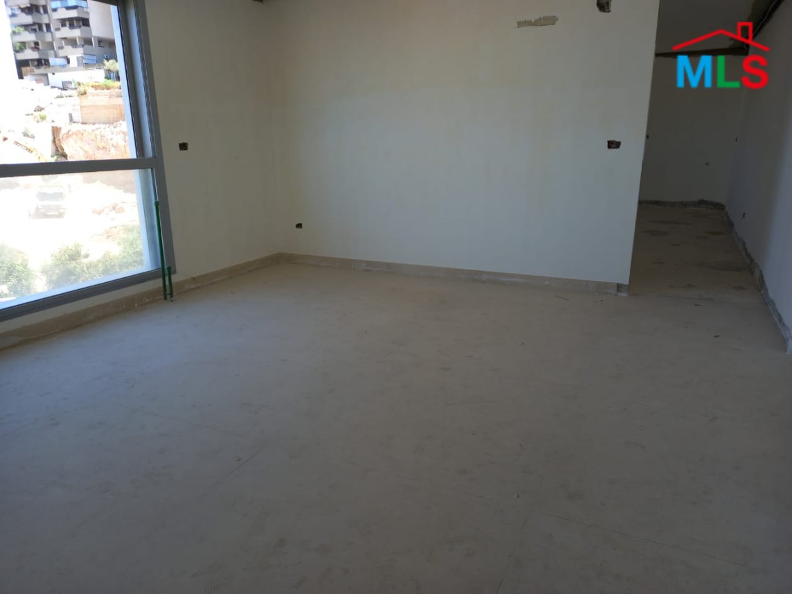 A Deluxe Duplex Overlooking the sea for Sale in Sahel Alma