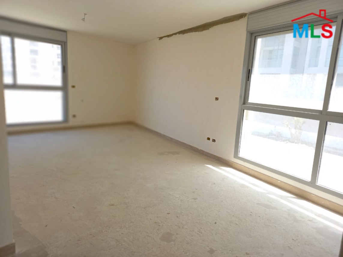 A Deluxe Duplex Overlooking the sea for Sale in Sahel Alma