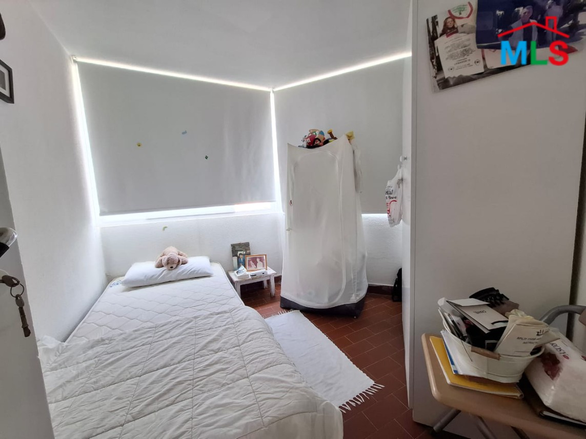 Beautiful and Spacious Chalet for Sale in Safra