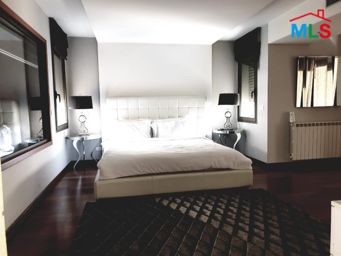 Beautiful Duplex with Open View for Sale in Achrafieh, Sioufi