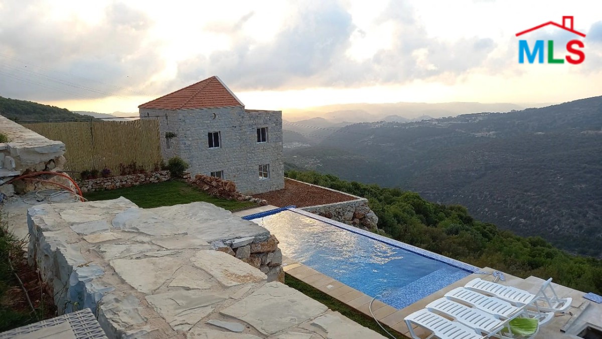Villa for Sale in a Calm Area in Aleleh, Batroun