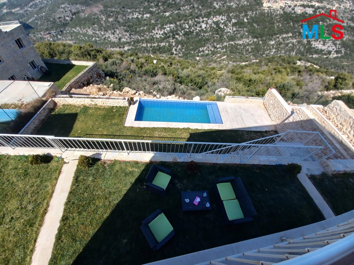 Villa for Sale in a Calm Area in Aleleh, Batroun