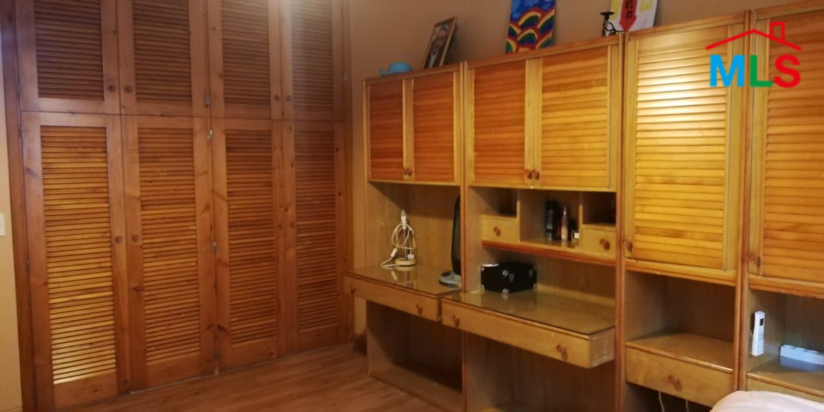 Large Apartment for Sale in the Heart of Naccache with Terrace & Garden