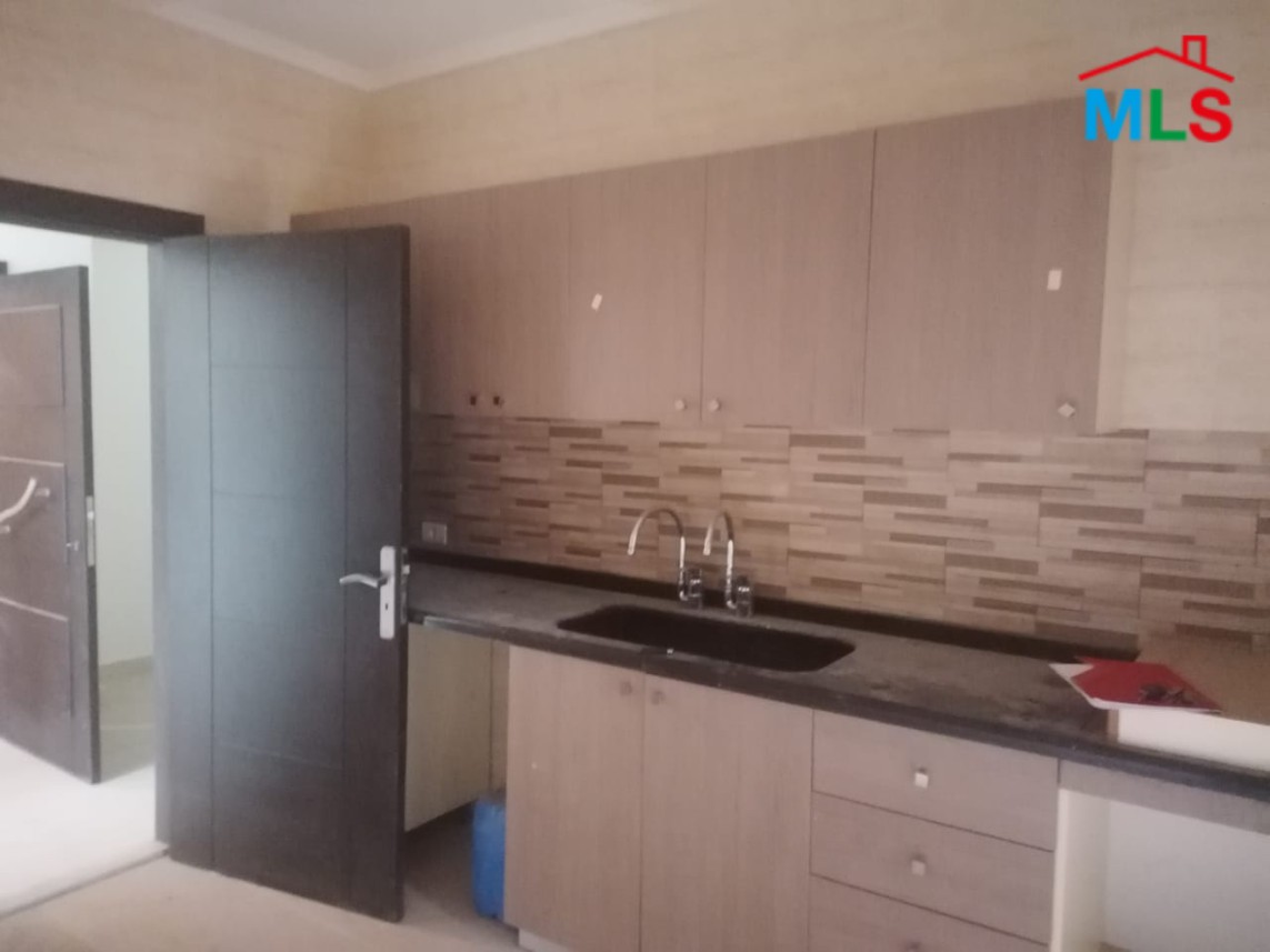 Apartment for Sale in Jbeil With a Garden