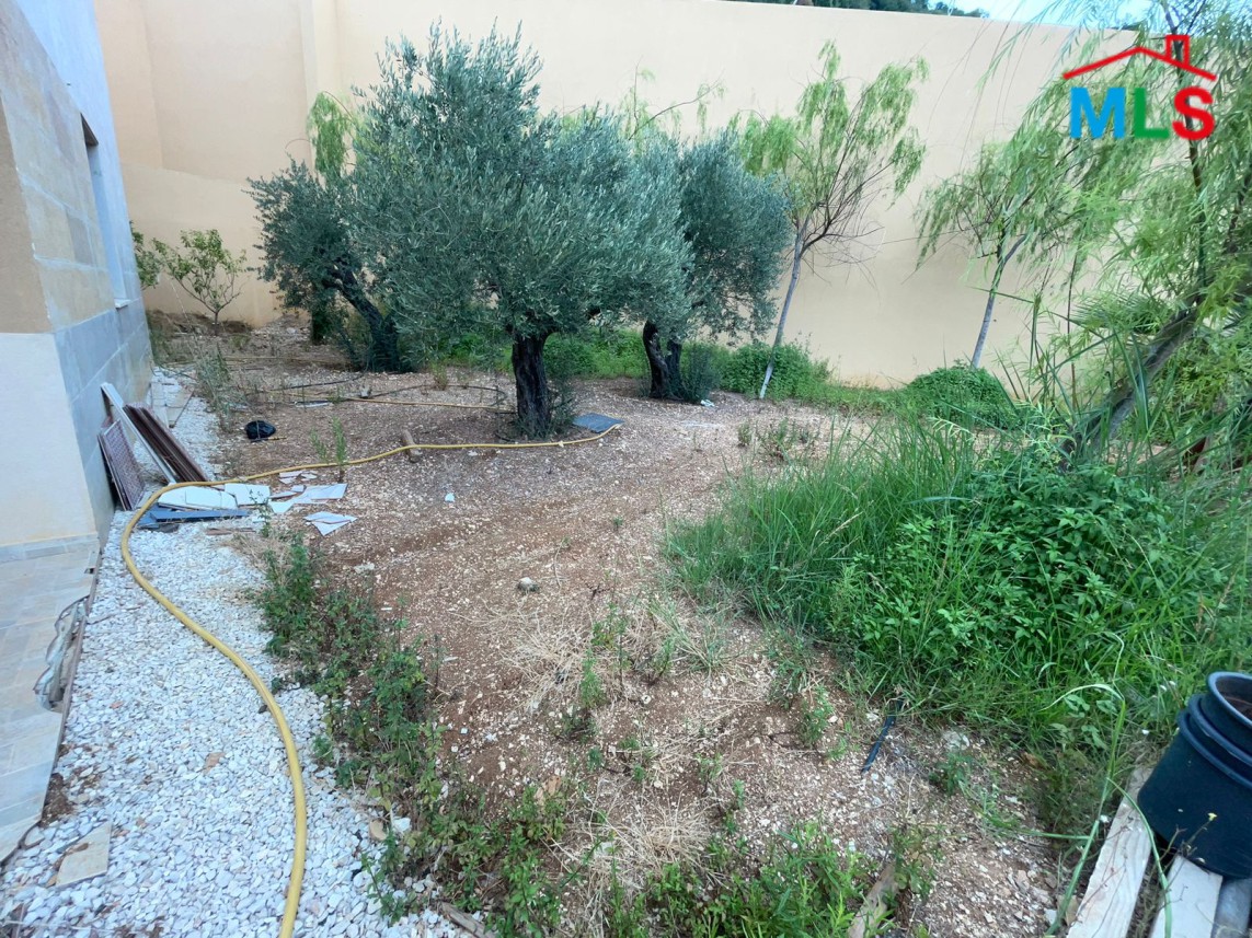 Apartment with Garden for Sale in Ijdabra