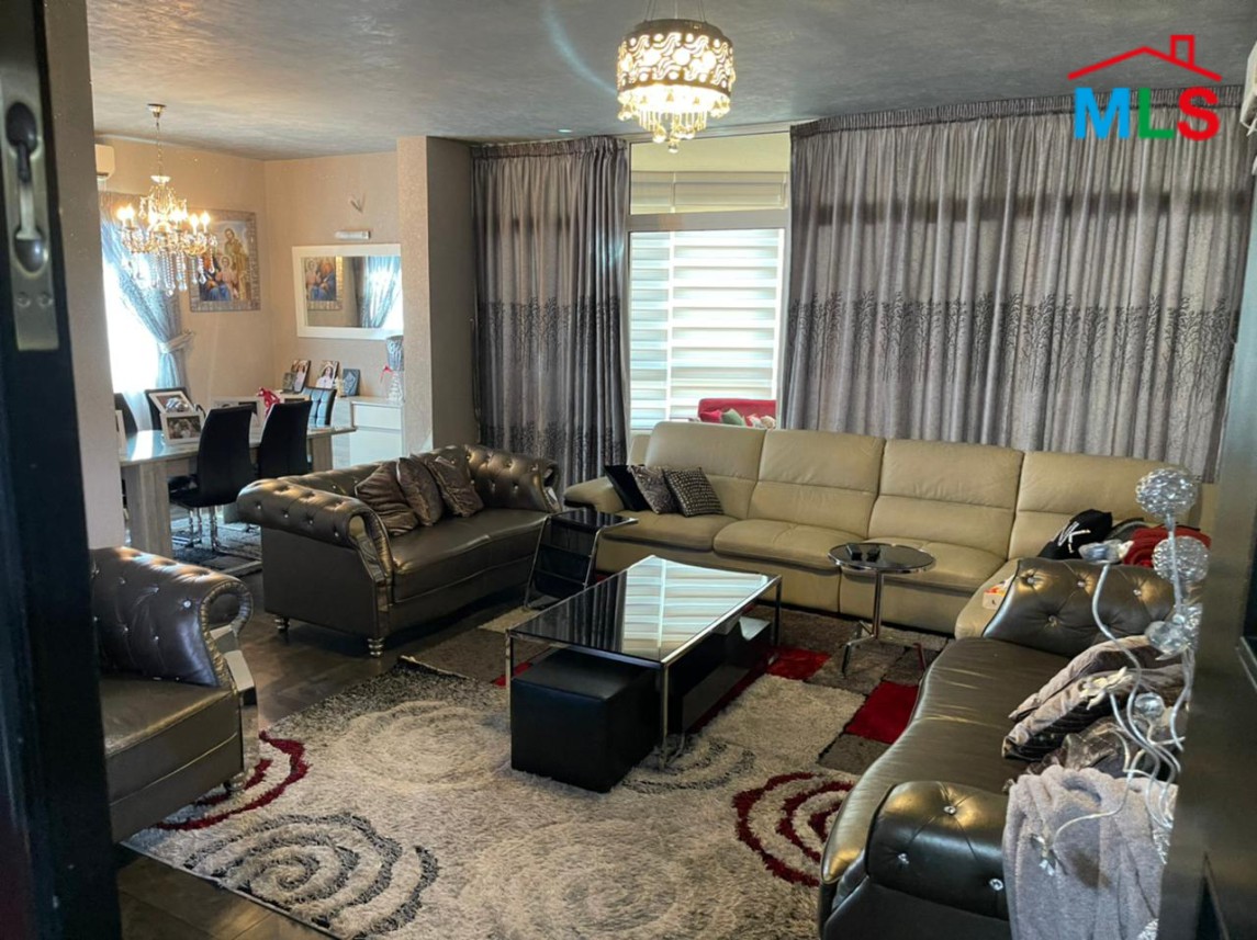 Private House for Sale in Aamchit in a Calm Zone