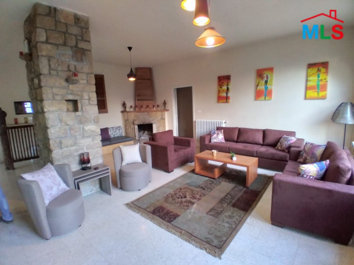 Traditional Renovated Old House for Sale in Hrajel