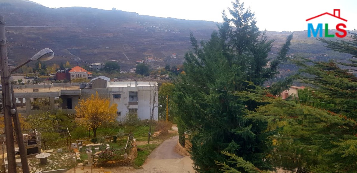 Traditional Renovated Old House for Sale in Hrajel