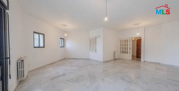 Apartment with Garden for Sale in Kornet Chehwan