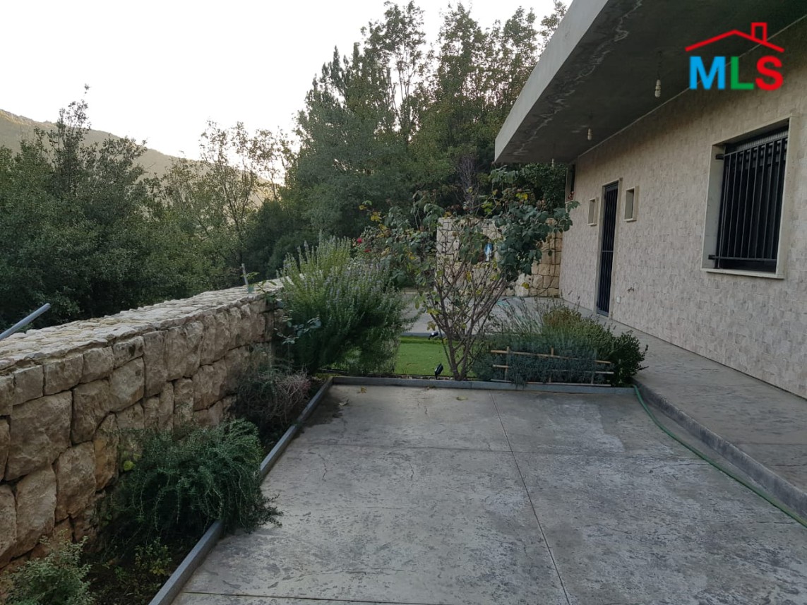 A Partly Finished Stand-Alone House with a Land for Sale in Chahtoul