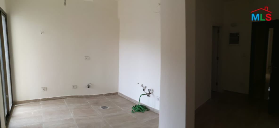 396 sqm Duplex Apartment for Sale in Mar Roukoz